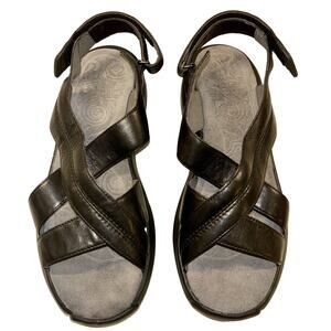 MBT Women's Habari Strappy Leather Sandals Black Size 9 Rocker Toning Open Toe